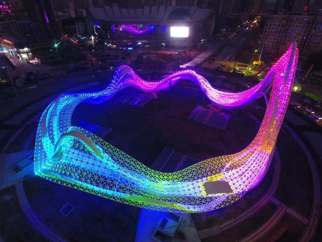 1567395024636999